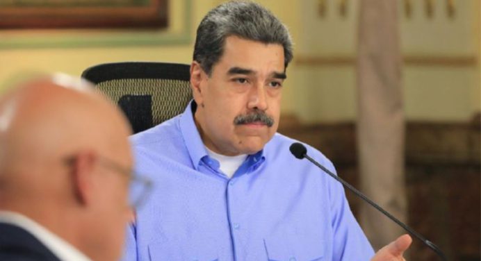Presidente Maduro aplaude la labor de Tarek William ante campaña de la extrema derecha