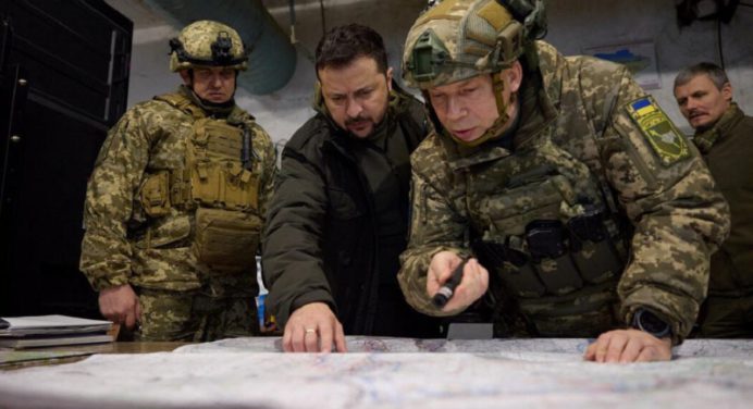 Ucrania aumenta ataques en territorio ruso entre nuevas amenazas a sus socios