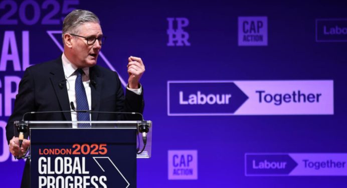 Reino Unido creará cédula digital contra inmigración ilegal