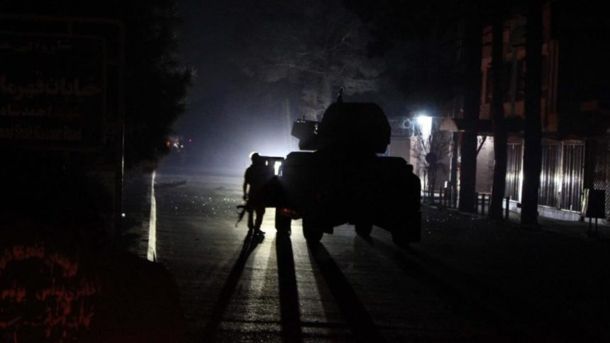 Afganistán en la oscuridad: 20 horas de apagón y la indiferencia del régimen Talibán 1 Afganistán en la oscuridad