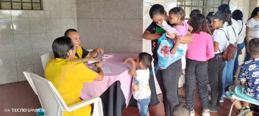 Asociación Civil Por Amor a Tí atendió al sector Salvador Rivera 1 amor