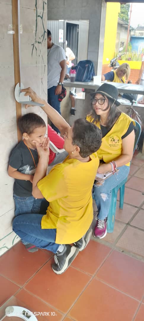 Asociación Civil Por Amor a Tí atendió al sector Salvador Rivera 2 amor2
