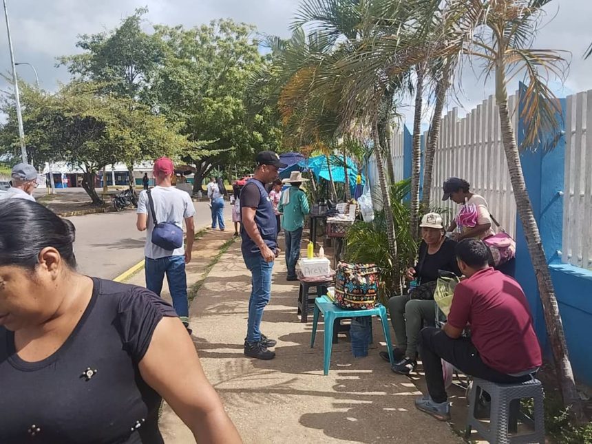 Avanzan jornadas de fiscalización a comerciantes informales en Maturín 1 comerciantes