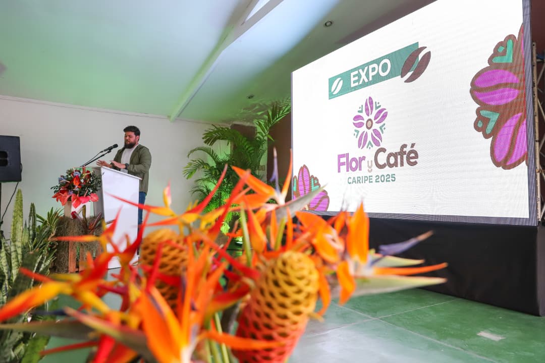 Gobernador Luna anunció fecha de la Expo "Flor y Café Caripe 2025" 3 cafe2