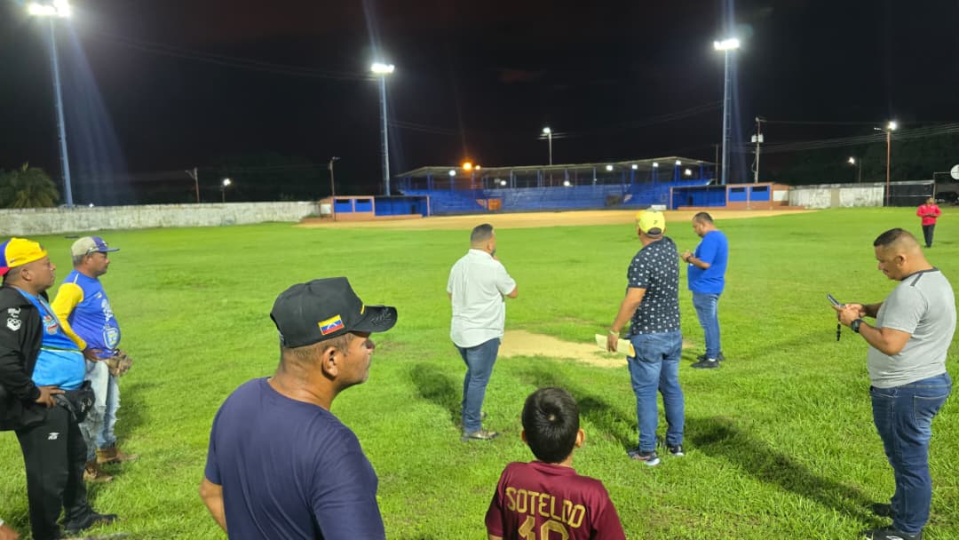 Alcalde Daniel Monteverde prioriza atención del sistema eléctrico en Cedeño 2 cedeno2 1