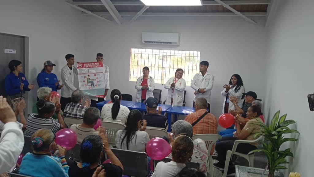 Corazones felices caminan por la vida en Monagas 3 corazon3