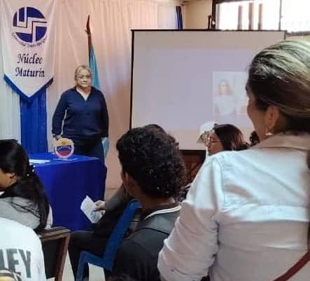 Realizan conversatorios educativos sobre la depresión en el Humnt 1 depresiòn