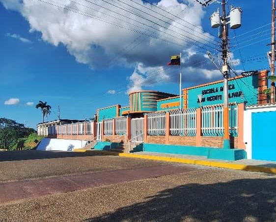 Avanza recuperación de la escuela Juan Vicente Bolívar en Santa Bárbara 3 escuela3 2