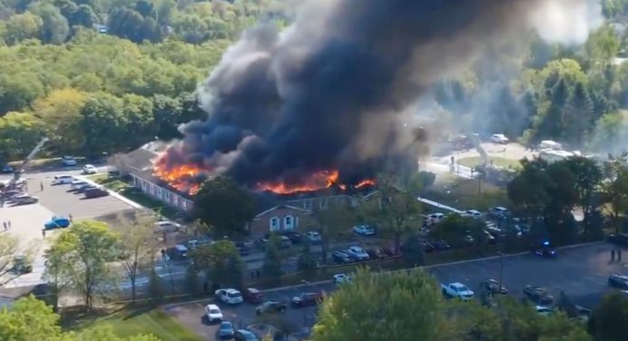 Al menos un muerto y 9 heridos deja tiroteo en iglesia mormona en Míchigan