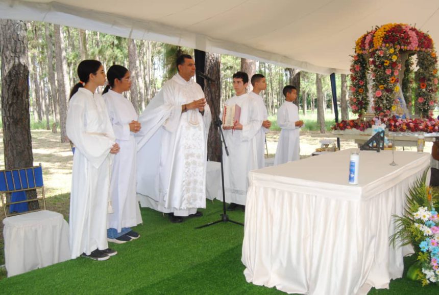 Trabajadores petroleros de Punta de Mata rinden homenaje a la Virgen del Valle 1 misa