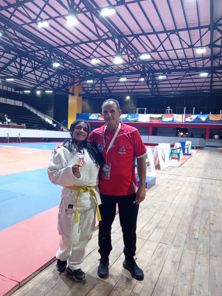 Judocas monaguenses se lucieron en el Campeonato nacional 2 monagas2 2