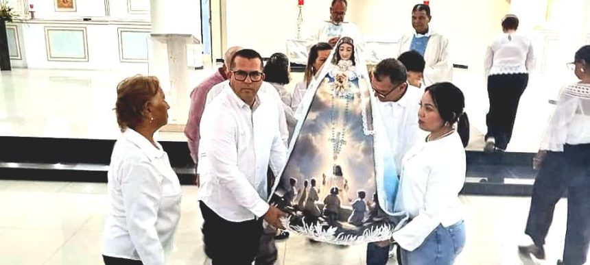 Inician festividades marianas en Punta de Mata con bajada de la Virgen del Valle 1 misa