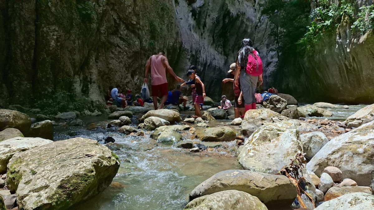 Ruta Turística Transmonagas te lleva a Las Puertas de Miraflores 3 puertas3