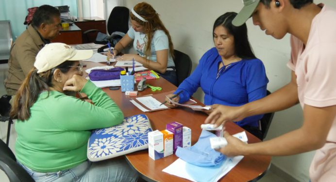Gobernador Ernesto Luna fortalece la salud integral de la población monaguense