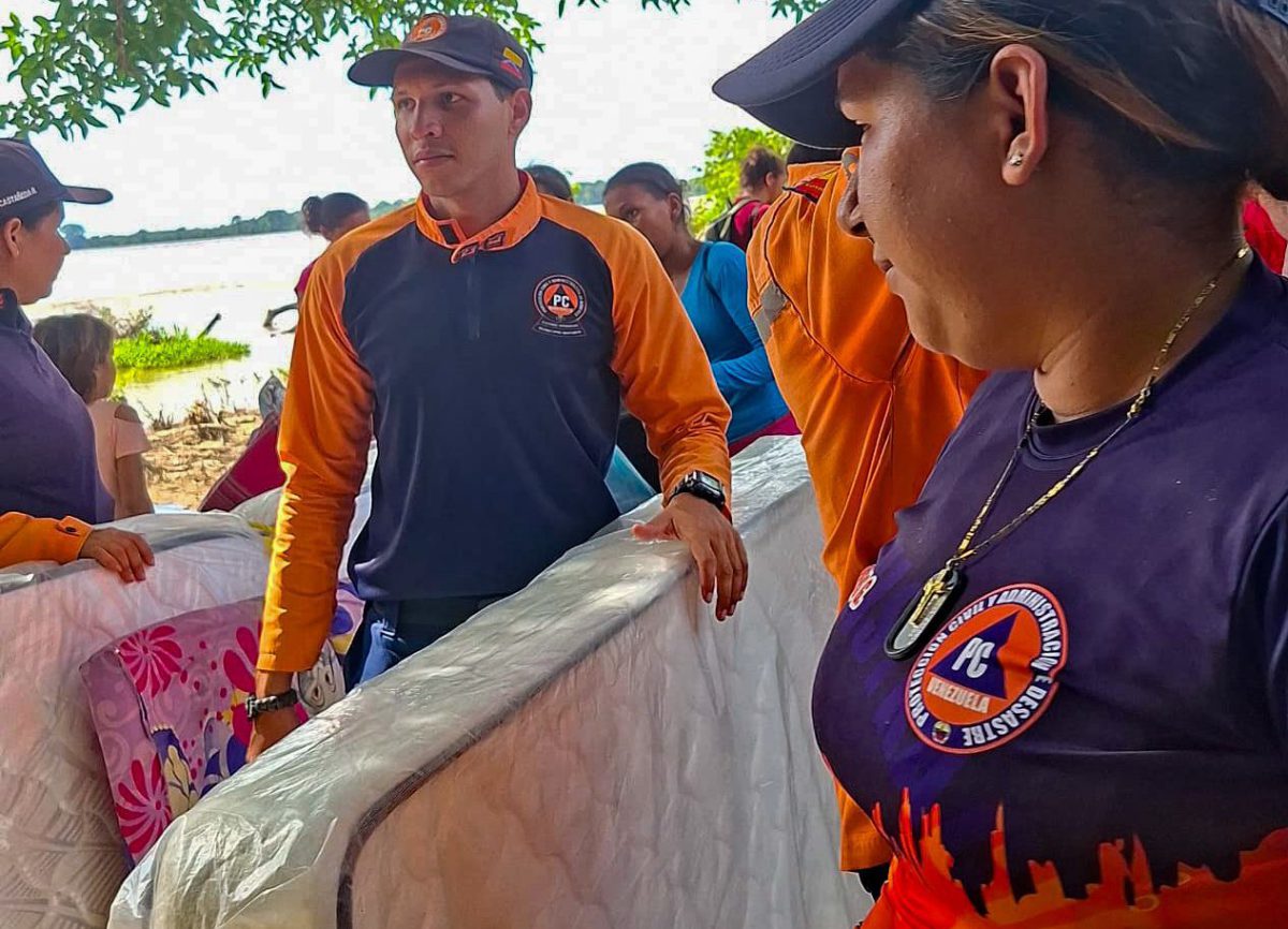 Gobierno de Monagas retorna familias a sus comunidades tras descenso del río Orinoco 4 sotillo4 1