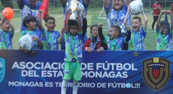 Willy Callíster y Jesús Clemant logran dos títulos en el estadal de fútbol menor