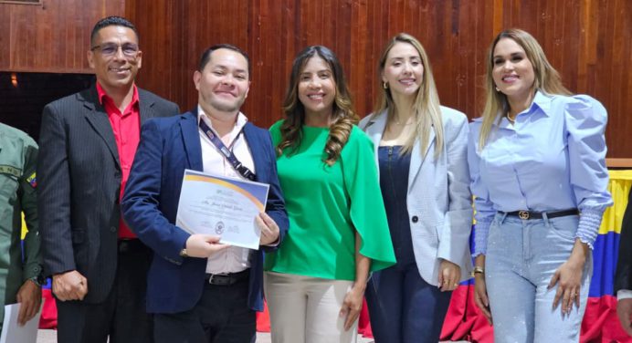 Síndico Procurador e Instituto Municipal de Parques de Maturín reciben reconocimiento turístico