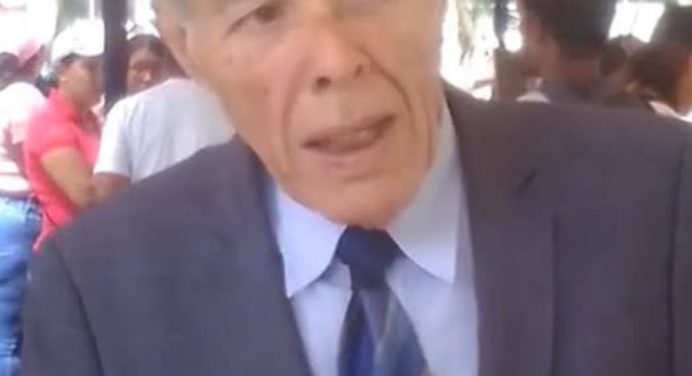 Exequias del maestro José Apolinar Cantor en funeraria Capillas del Este