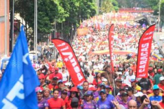 Oficialismo y el pueblo