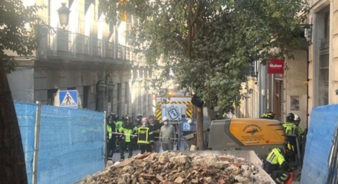 Derrumbe de un edificio en Madrid deja 4 personas desaparecidas