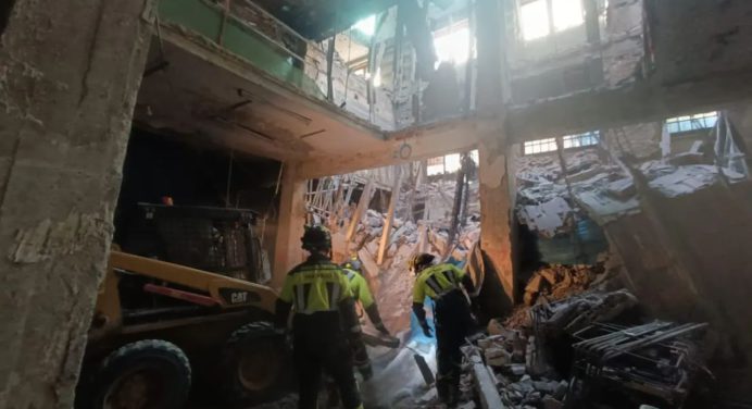 Derrumbe de edificio en Madrid: Encuentran cuatro víctimas sin vida