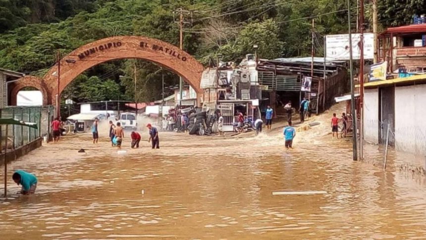 Rotura de tubería matriz en El Hatillo dejó afectadas 150 personas 1 tubería matriz