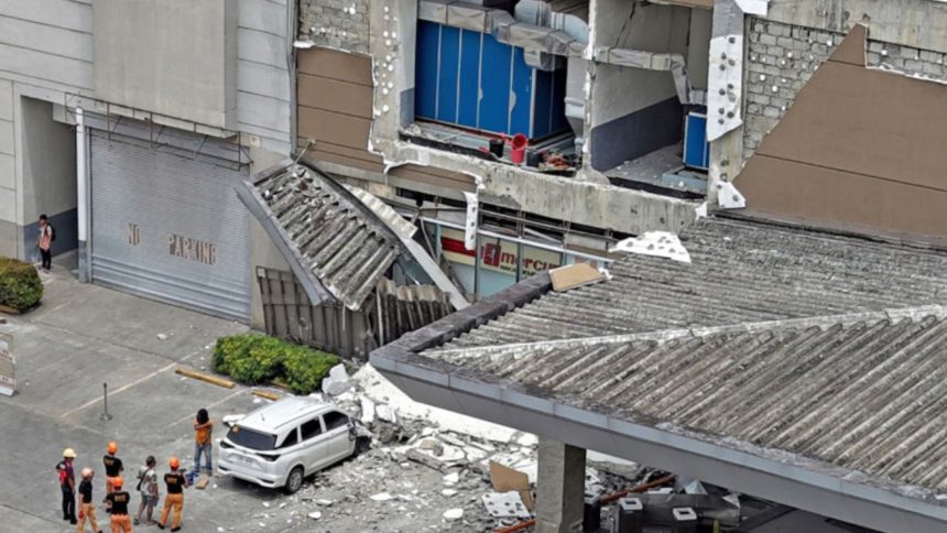 Fuerte temblor impacta las costas de Filipinas este 10-oct 1 Fuerte temblor