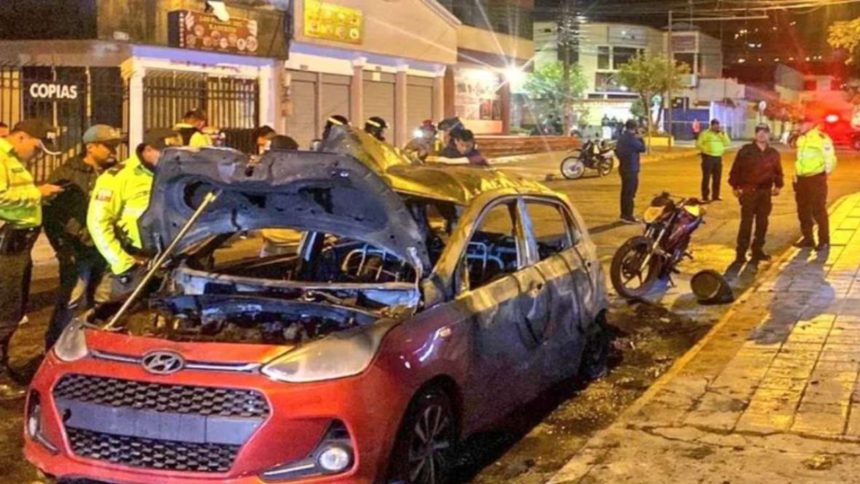 Explosión de coche bomba en Ecuador,