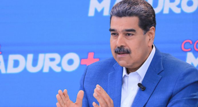 Maduro llama a una cuarta consulta popular para noviembre