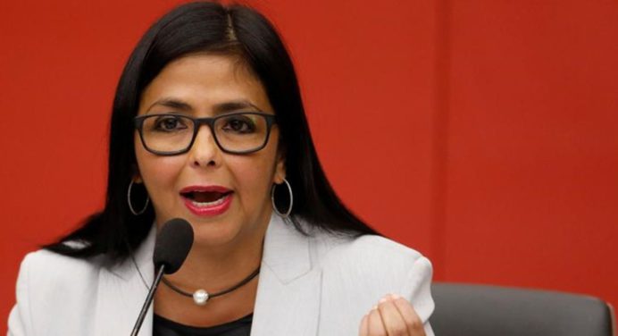 Delcy Rodríguez: Trinidad y Tobago debe pagar por el gas venezolano