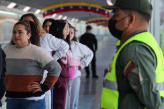 migrantes venezolanos desde Texas