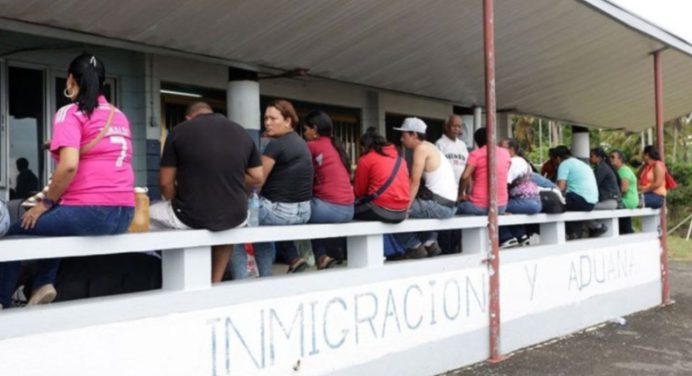 Trinidad y Tobago ordena deportar a 200 migrantes venezolanos