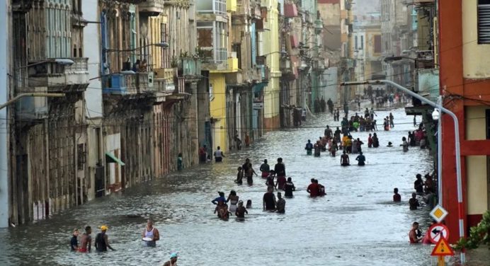Impacto del huracán Melissa deja a un municipio cubano bajo las aguas