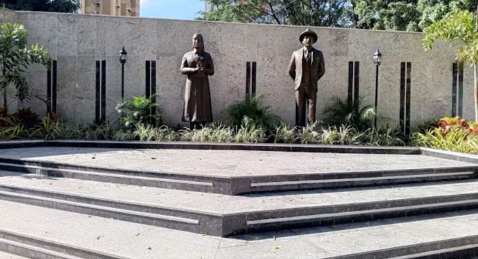 Inaugurada la plaza Santa Madre Carmen Rendiles de Venezuela