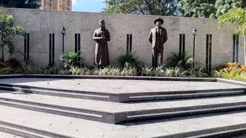 plaza Santa Madre Carmen