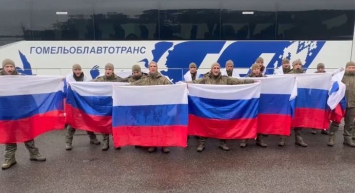 Rusia y Ucrania realizan un nuevo canje de prisioneros