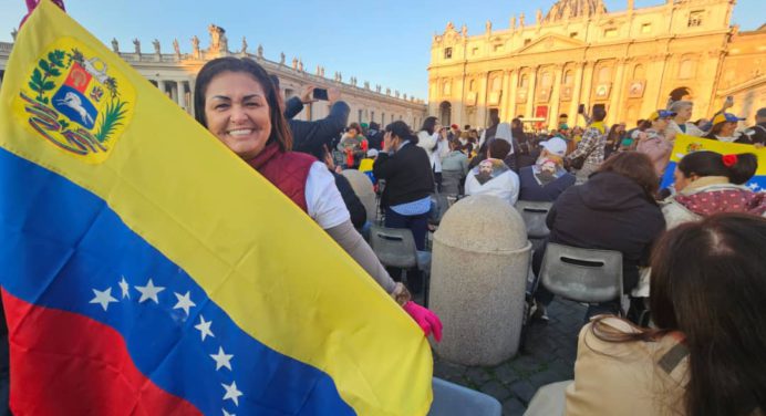 Leudys González asistió a la canonización de los primeros Santos venezolanos