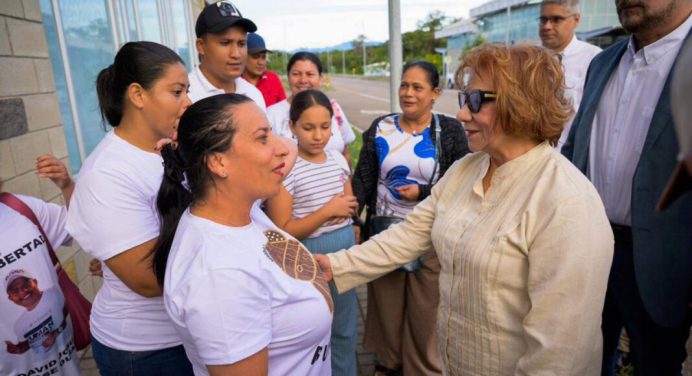 Colombia anuncia liberación de 17 presos en cárceles venezolanas
