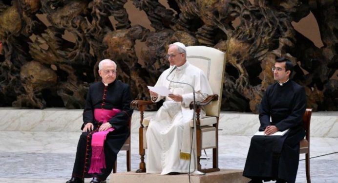 Papa León XIV pide seguir ejemplo de santidad de José Gregorio Hernández y Madre Carmen