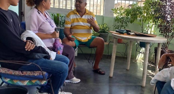 Más de 70 adultos mayores reciben medicinas en la parroquia Alto de Los Godos de Maturín