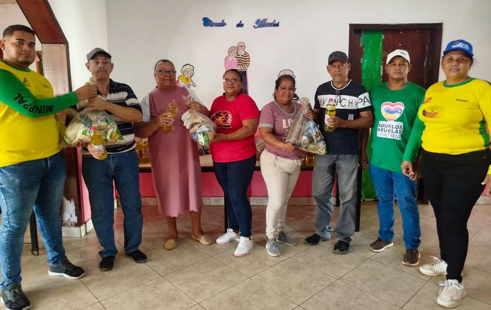 Priorizan atención social de adultos mayores en el municipio Sotillo 2 adultos2 1