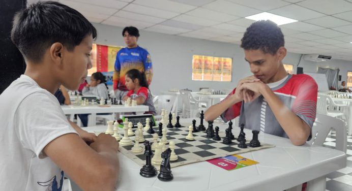 8 jóvenes de Maturín avanzan a la siguiente fase de Judenacom