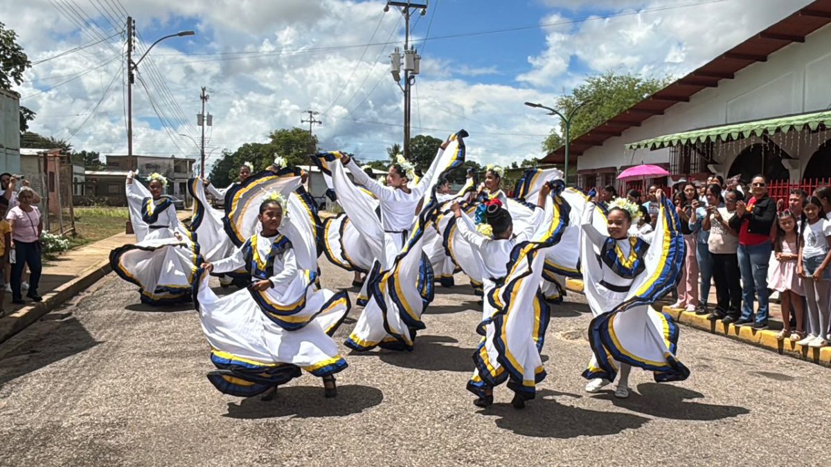 Gala cultural en Libertador con "Senderos del arte monaguense" 4 arte6 1