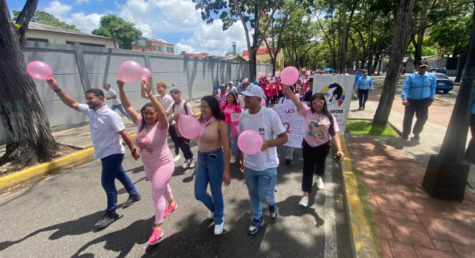 Cultura y juventud unidas por la sensibilización contra el cáncer de mama