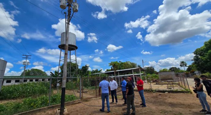 Alcaldía y Corpoelec trabajan para optimizar el servicio eléctrico en Cedeño