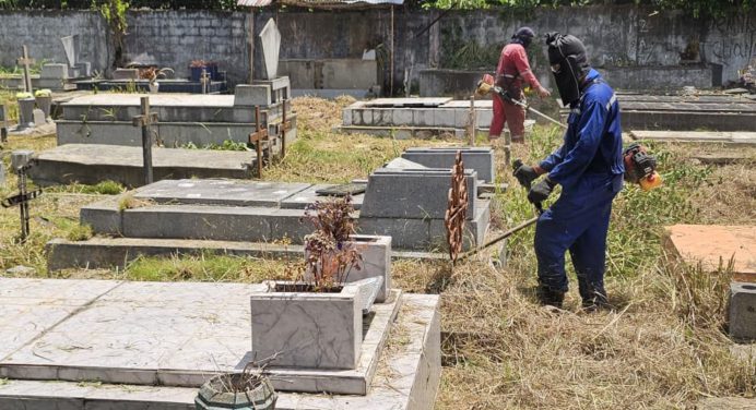Avanza el plan de mantenimiento en el cementerio Pedro Juan Luciani