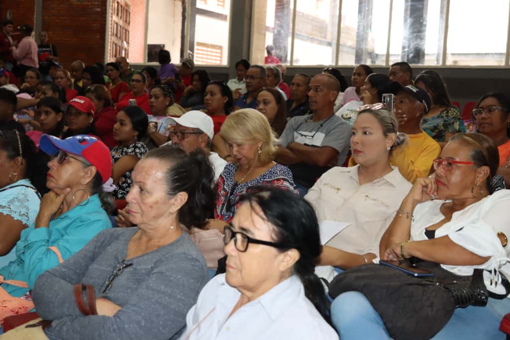 Transformarán en comunas 70 circuitos comunales en Monagas 2 comuna2 2