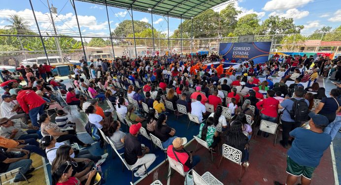 Instalan el primer Consejo Estadal Comunal en el municipio Maturín