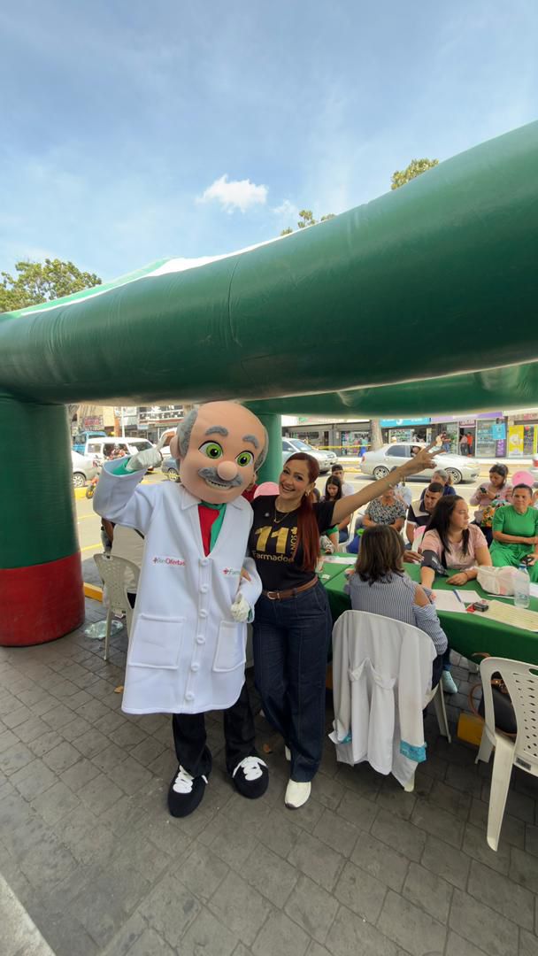 Farmadon celebra su 11° aniversario con jornadas médicas gratuitas 6 farma2