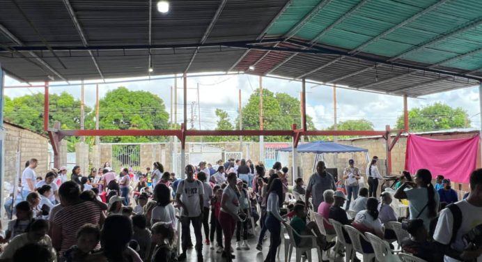 ‎Con jornada médica en La Orquídea FVSL cierra atenciones en salud del 2025‎